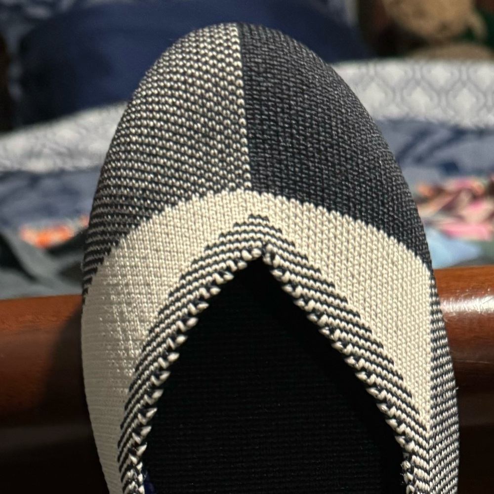 Brand new never worn Rothy’s flats! - Picture 4 of 4